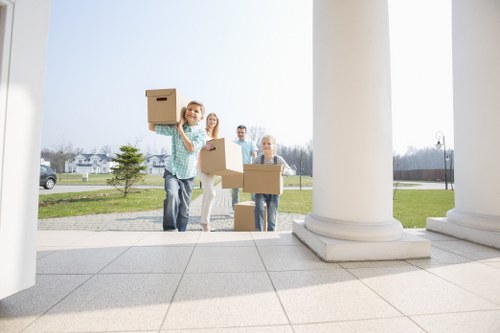 Responsible recycling and reuse during a local van move